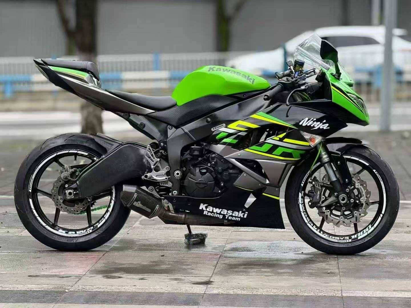 Kawasaki 13-16 ZX-6R
