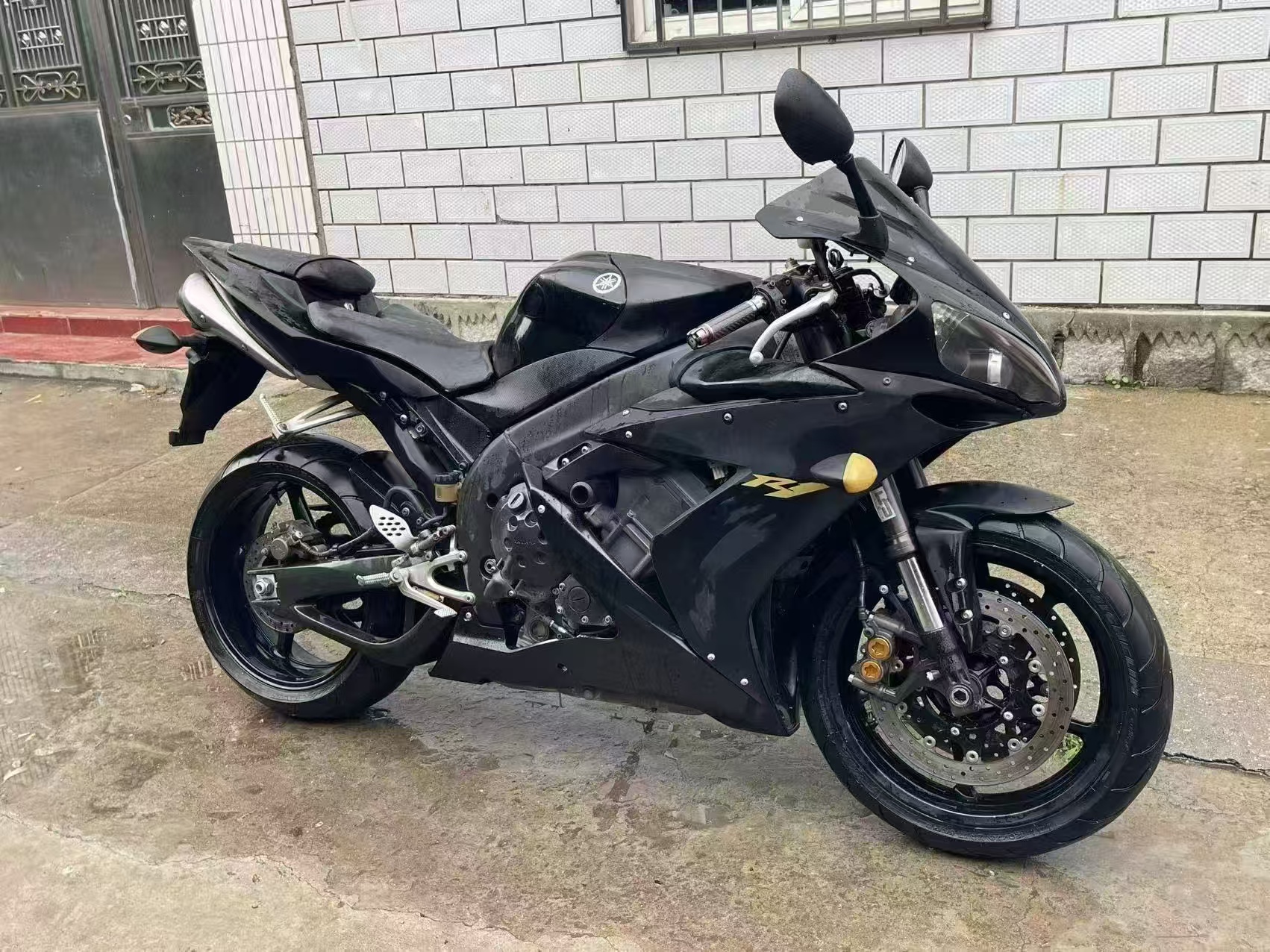 Yamaha 05-06R1