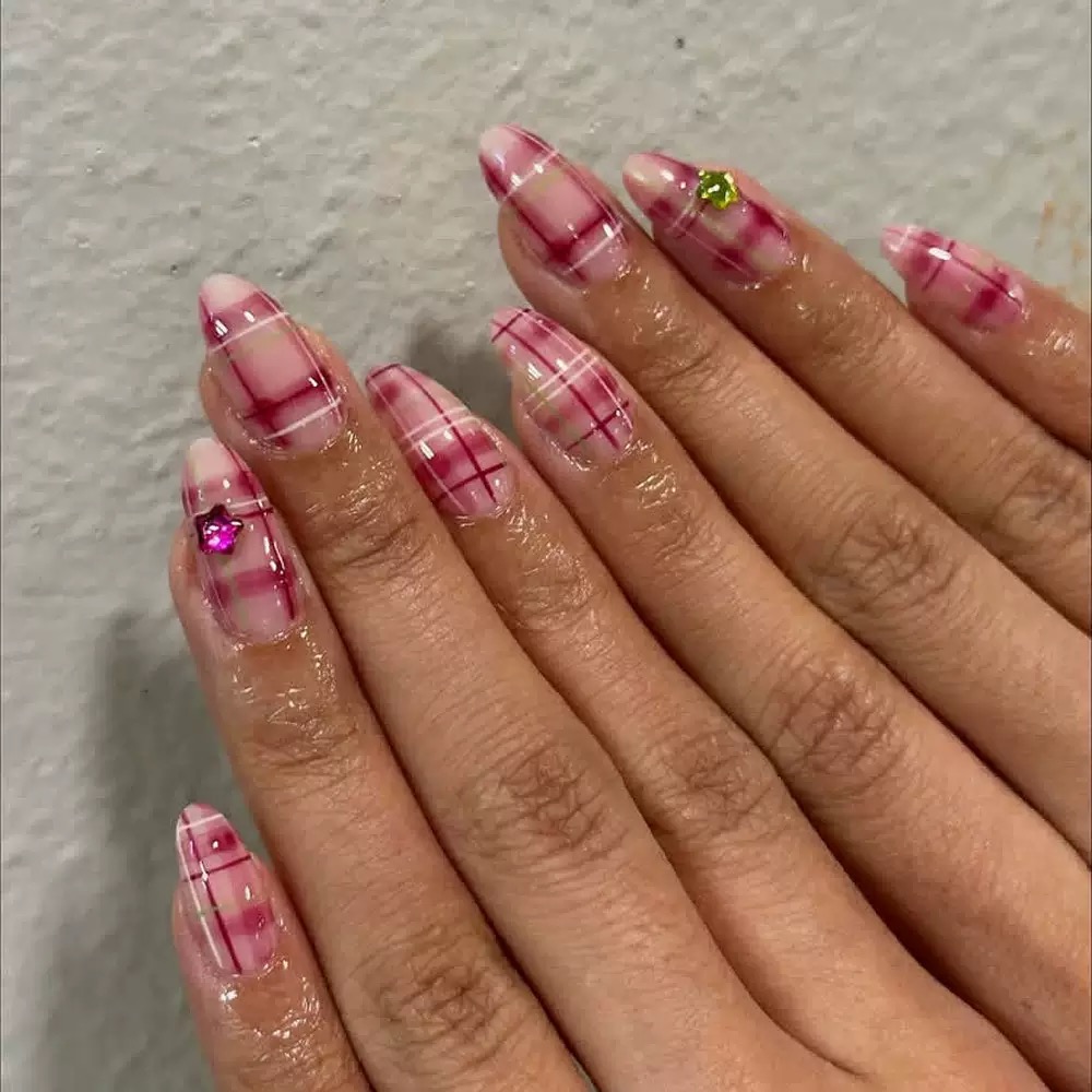 Retro Pink Plaid Press on Nails – Almond Fake Nails with White Line Art & Rhinestone – Cute Pre glued False Nails for Women