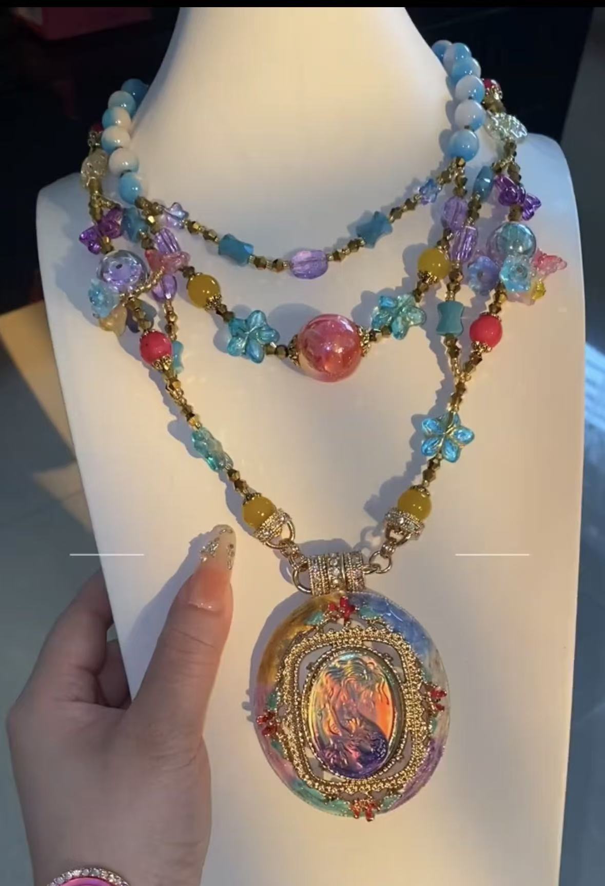 Colorful Murano Glass Handmade Cameo Portrait Pendant Multilayer Beaded Statement Necklace, Bohemian Chunky Layered Jewelry Gift for Women