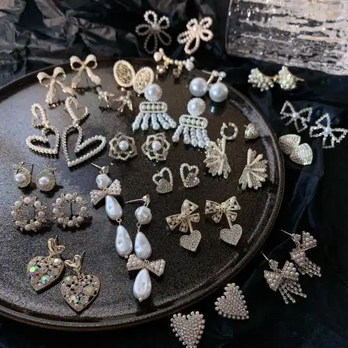 JEWELLY