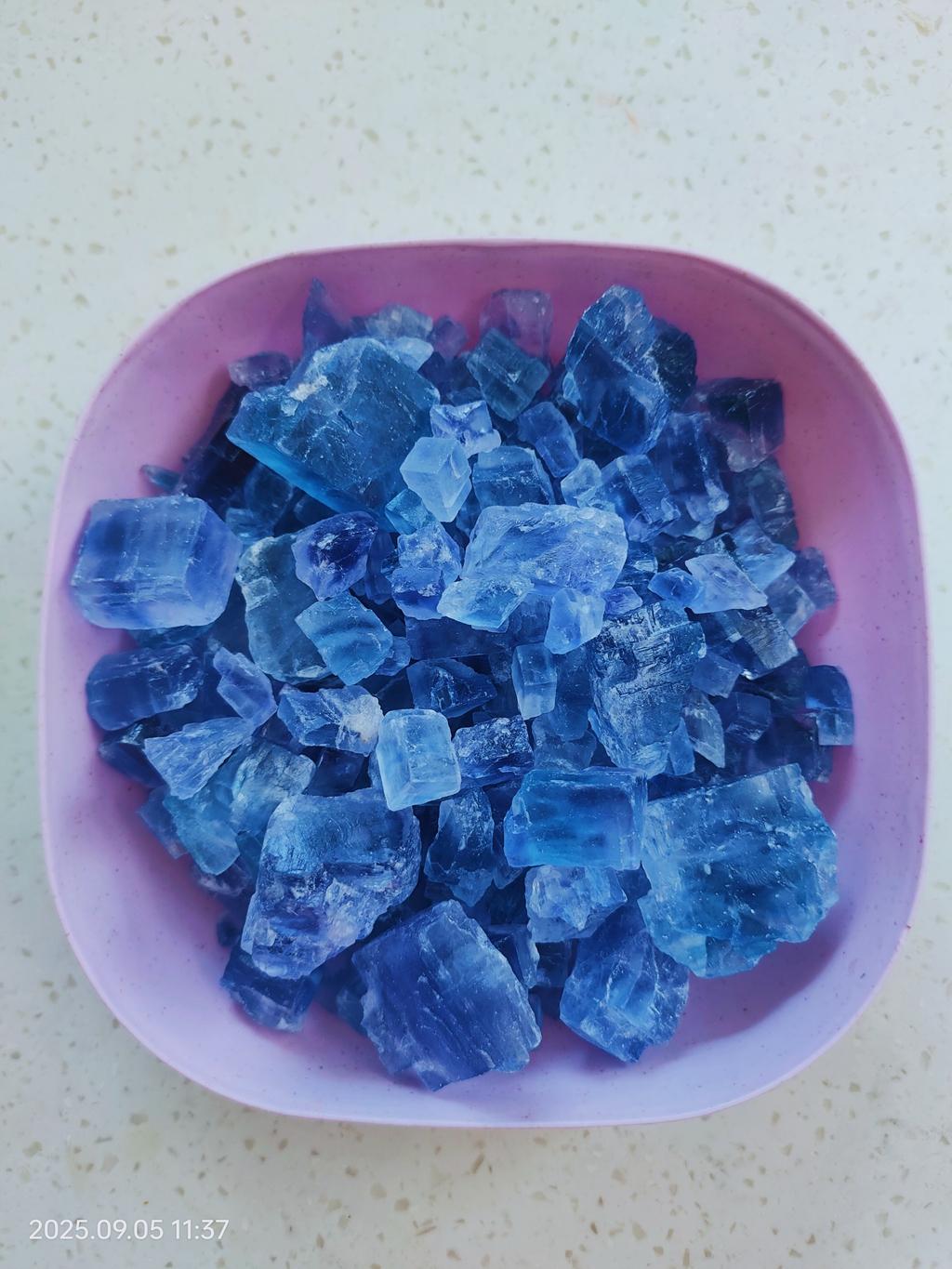 Edible blue salt