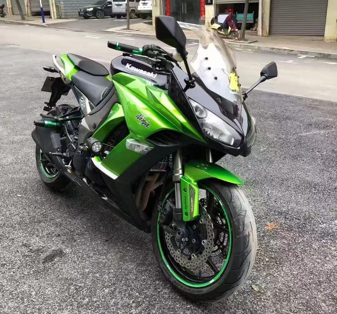 Kawasaki 09-14 ZX1000R