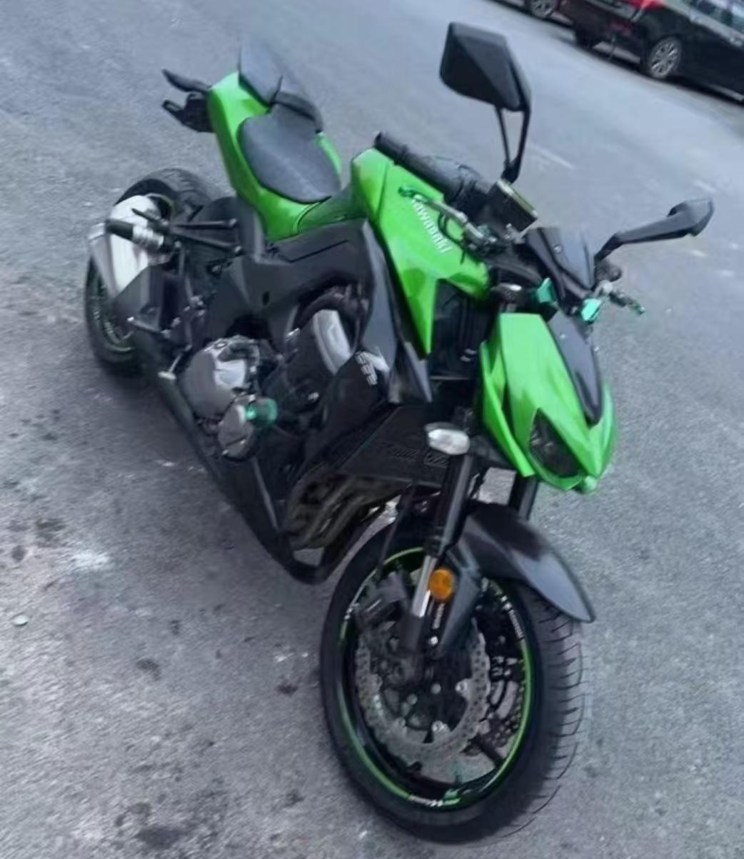Kawasaki 14-15 Z1000