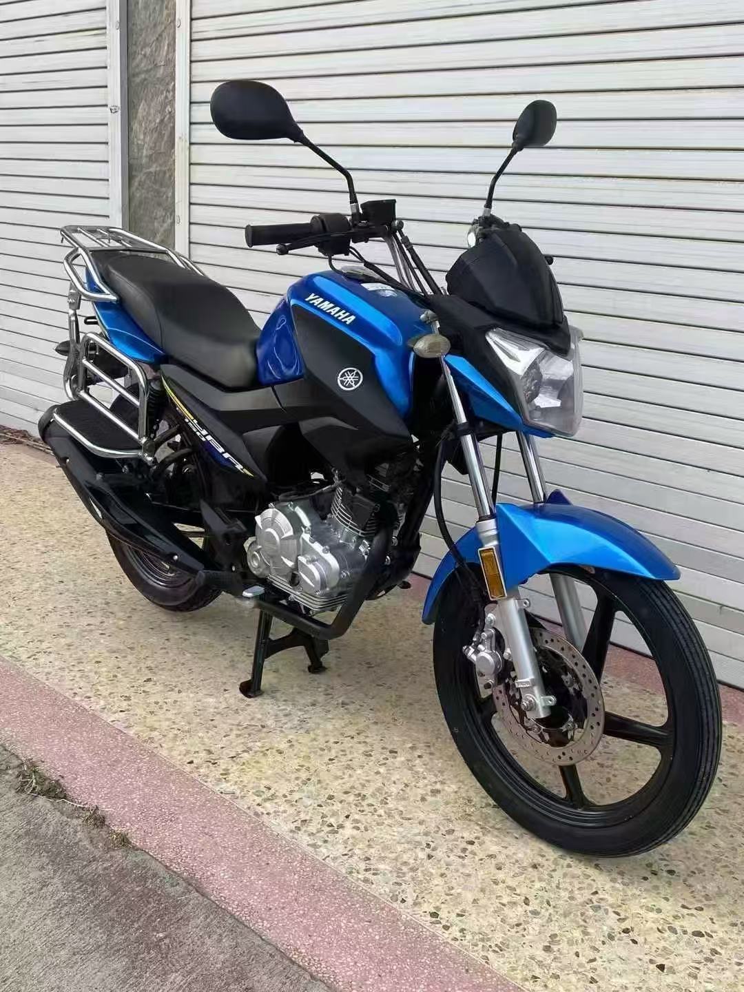 Yamaha FZ